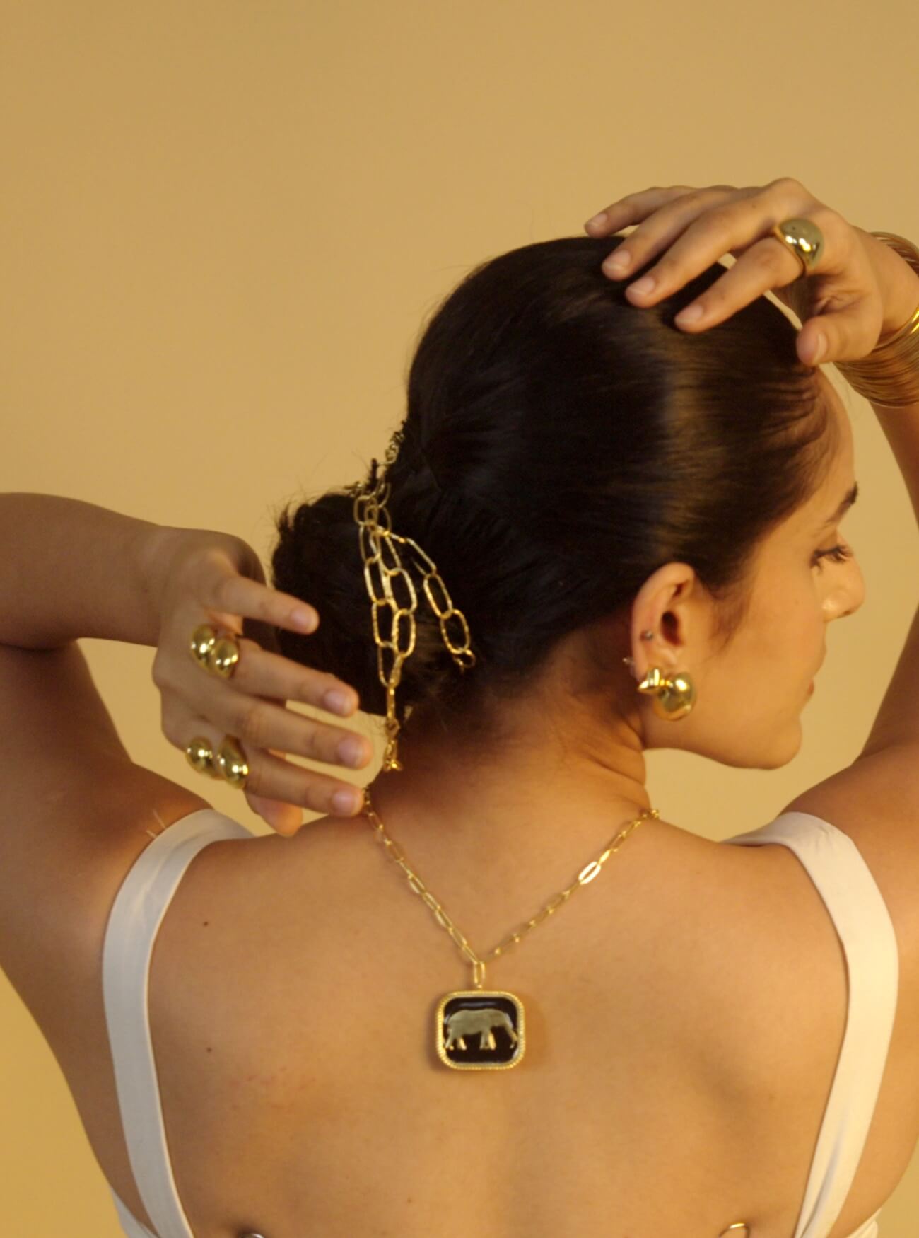 Elephant Pendant Necklace