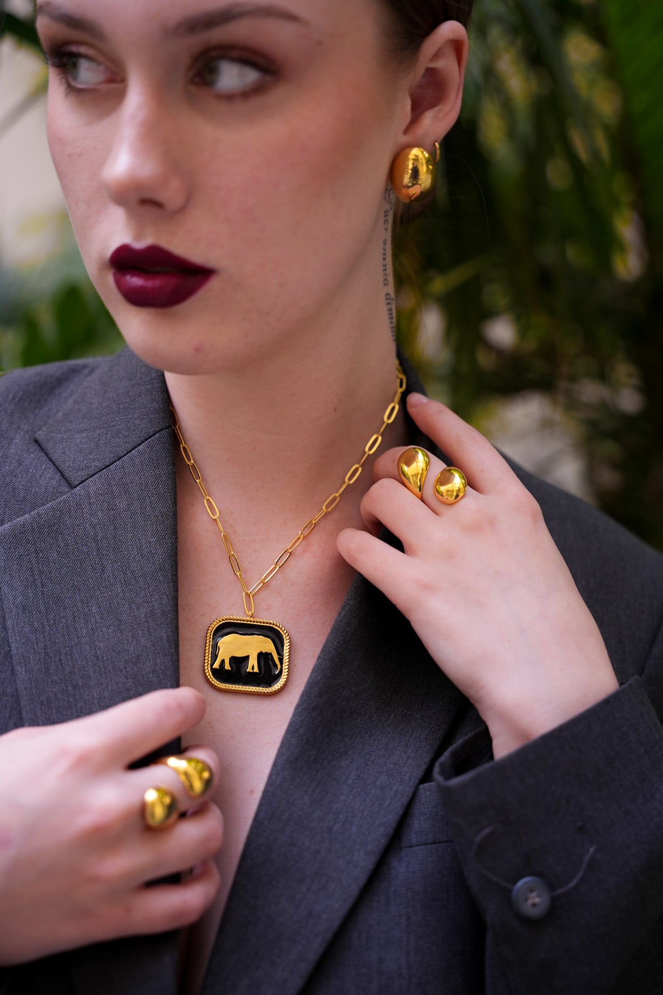 Elephant Pendant Necklace